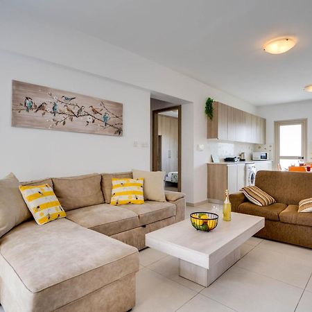 Lemon Paradise City Centre 200M From Beach Larnaka Exterior foto